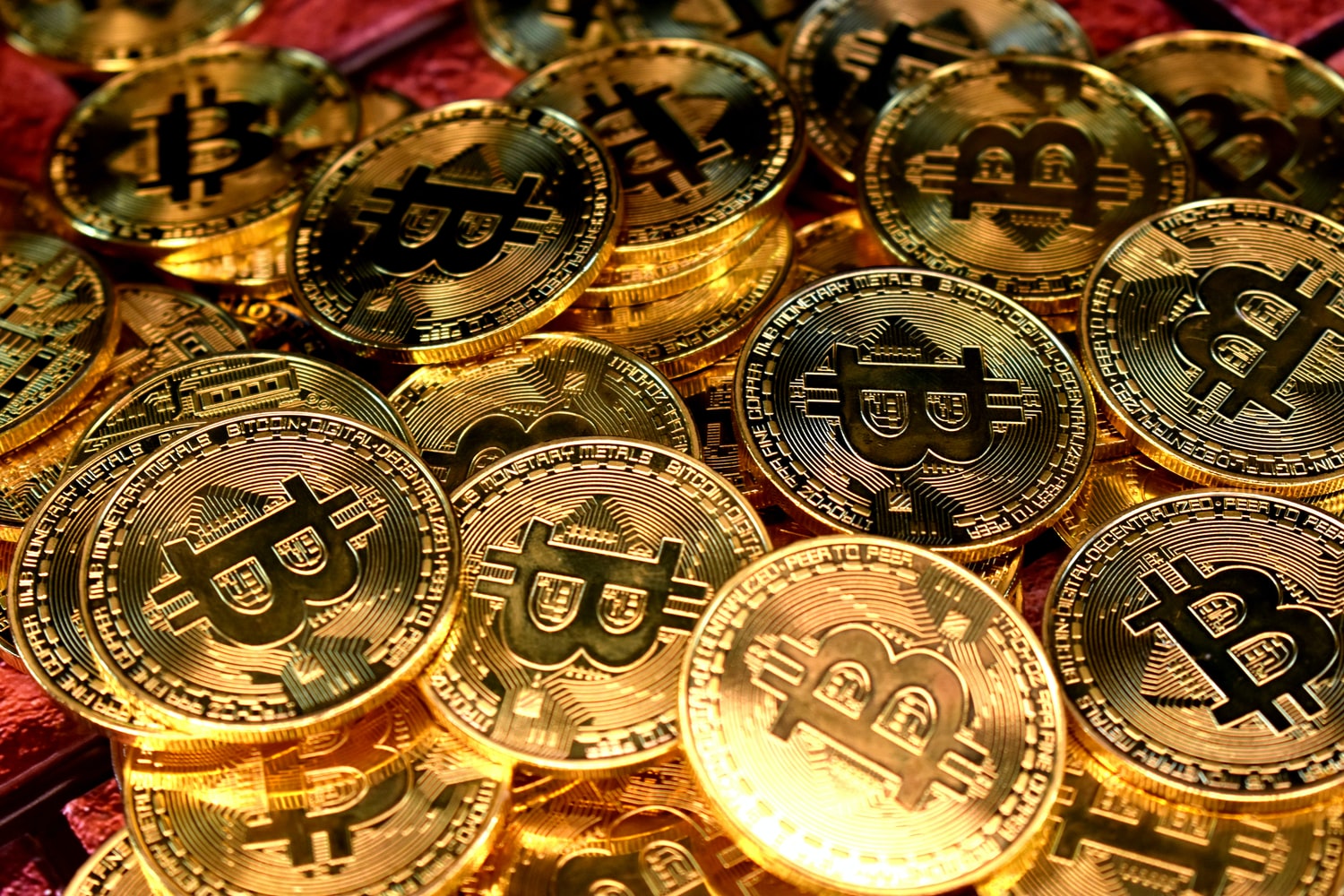Investir em bitcoin vale a pena